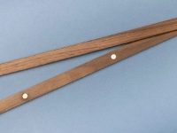 Poster Hanger Walnut 430mm (For 16 inch) 10416