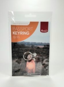 Adventa Passport Keyring 35x45 - Retail Pack